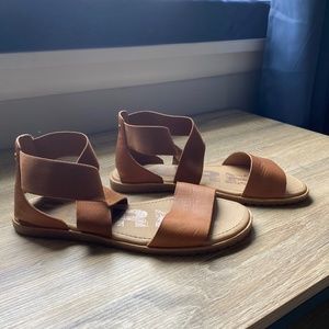 Womens sorel Ella sandals size 9